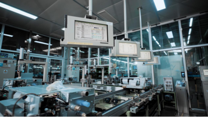 海信日立“燈塔工廠” 以長(zhǎng)期主義戰(zhàn)略定力，鑄就機(jī)電科技數(shù)智化新樣本